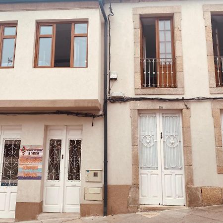 Albergue Y Gelateria Il Nonno Sarria Exterior photo